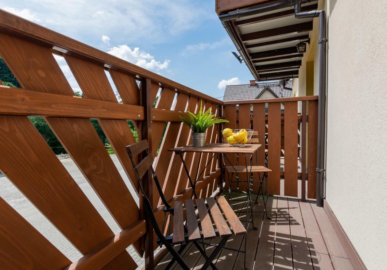 Apartament I Pokoje Goscinne U Lusi 维斯拉 外观 照片