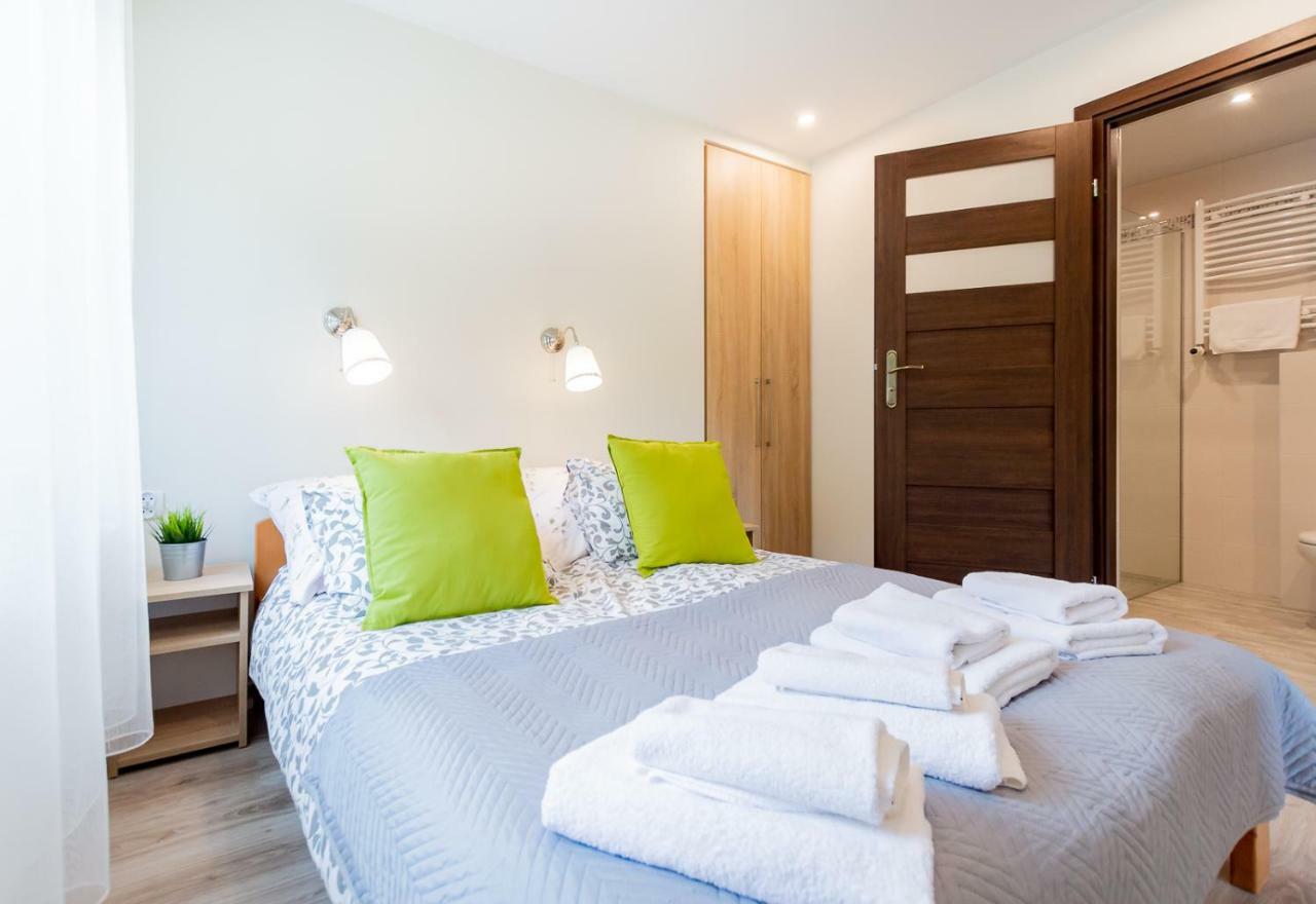 Apartament I Pokoje Goscinne U Lusi 维斯拉 外观 照片
